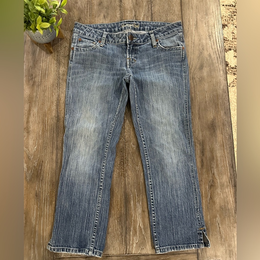 American Eagle Outfitters Straight Leg Capri Jeans
